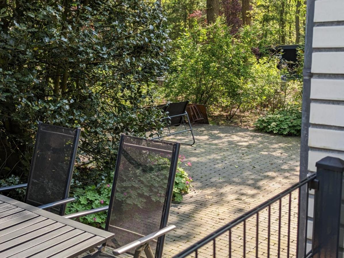 Luxe Bungalow "Zomeroord" Beekbergen Bagian luar foto
